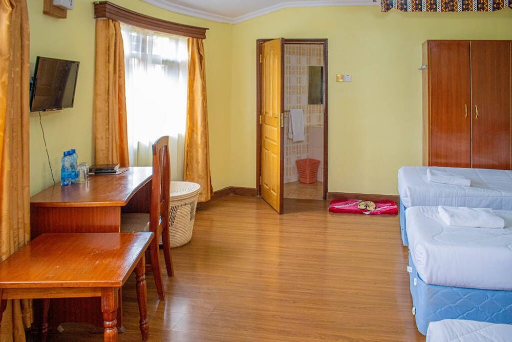 Comfort Triple Room photo 2