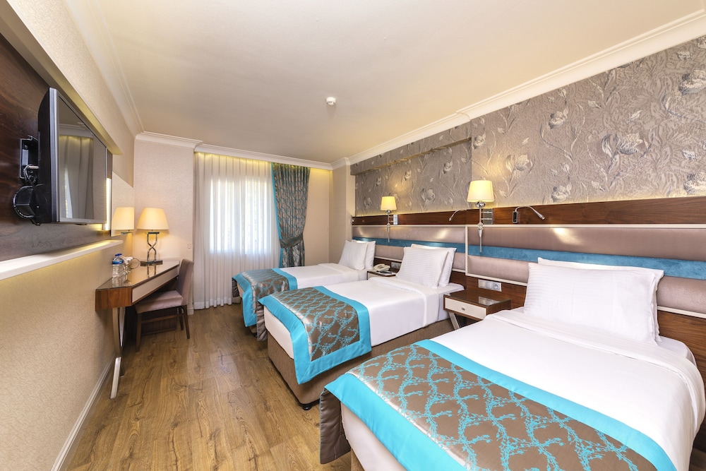 Superior Triple Room, 1 Bedroom photo 1