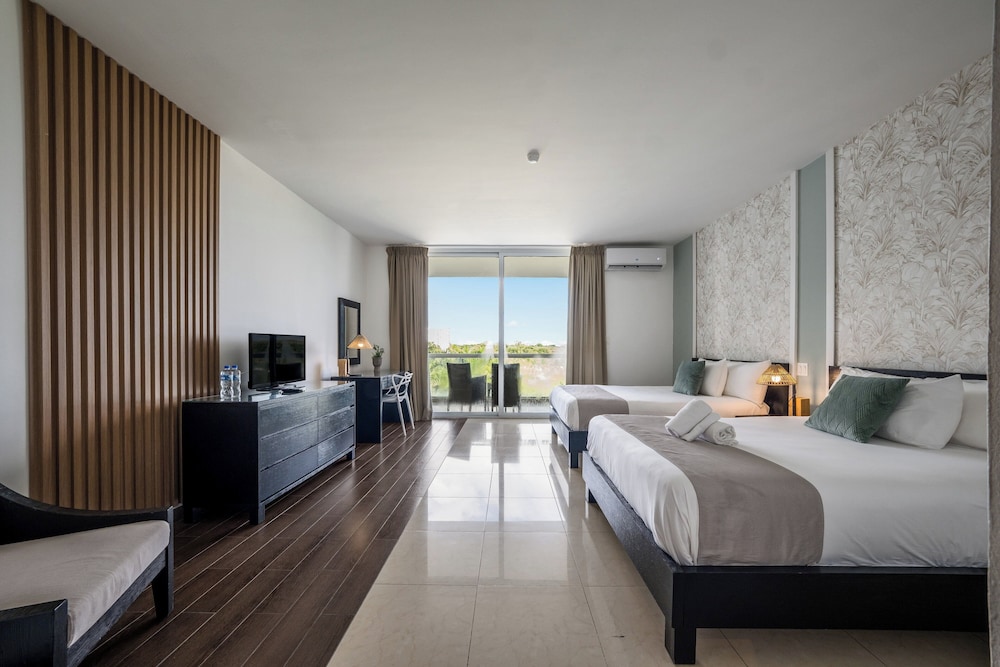 Luxury Double or Twin Room, 2 Double Beds (Access to the saltwater pool) - Photo 1