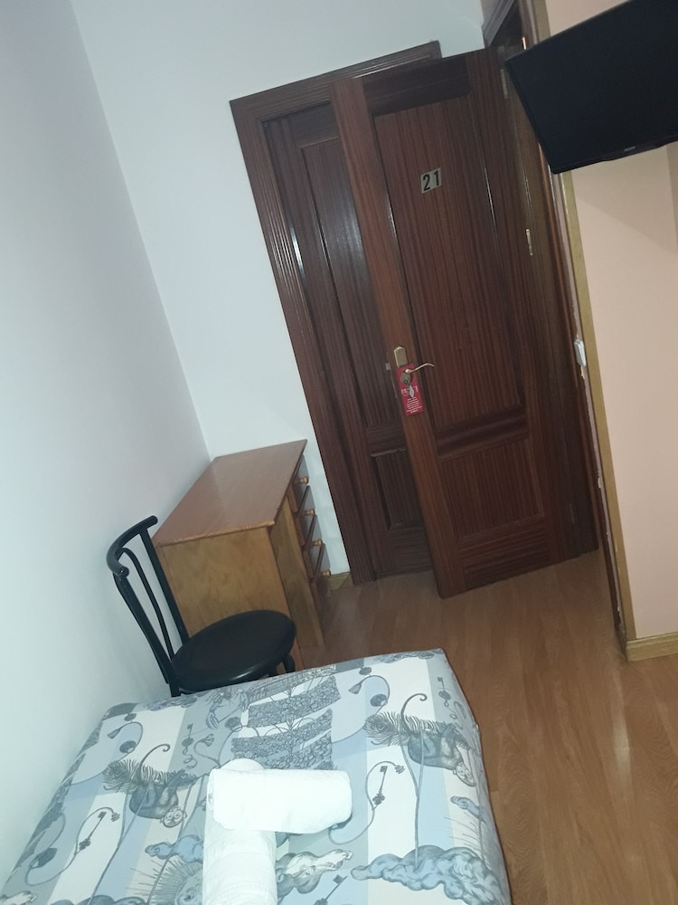 Economy Single Room photo 2