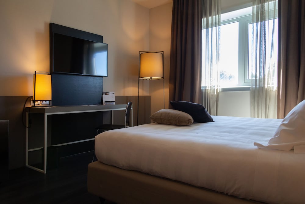 Superior Double or Twin Room photo 1