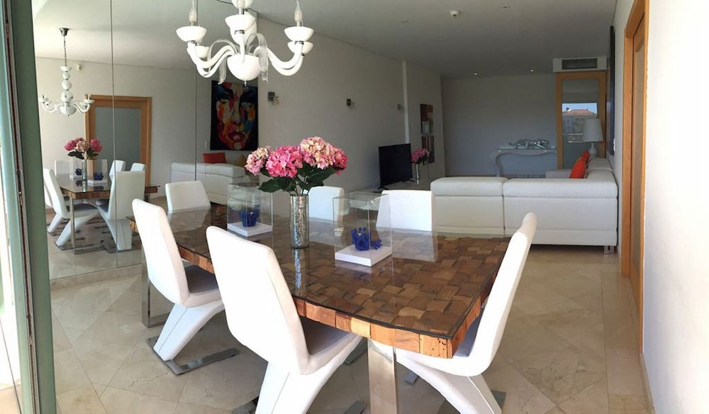 Apartment, 2 Bedrooms, Terrace, Pool View photo 3