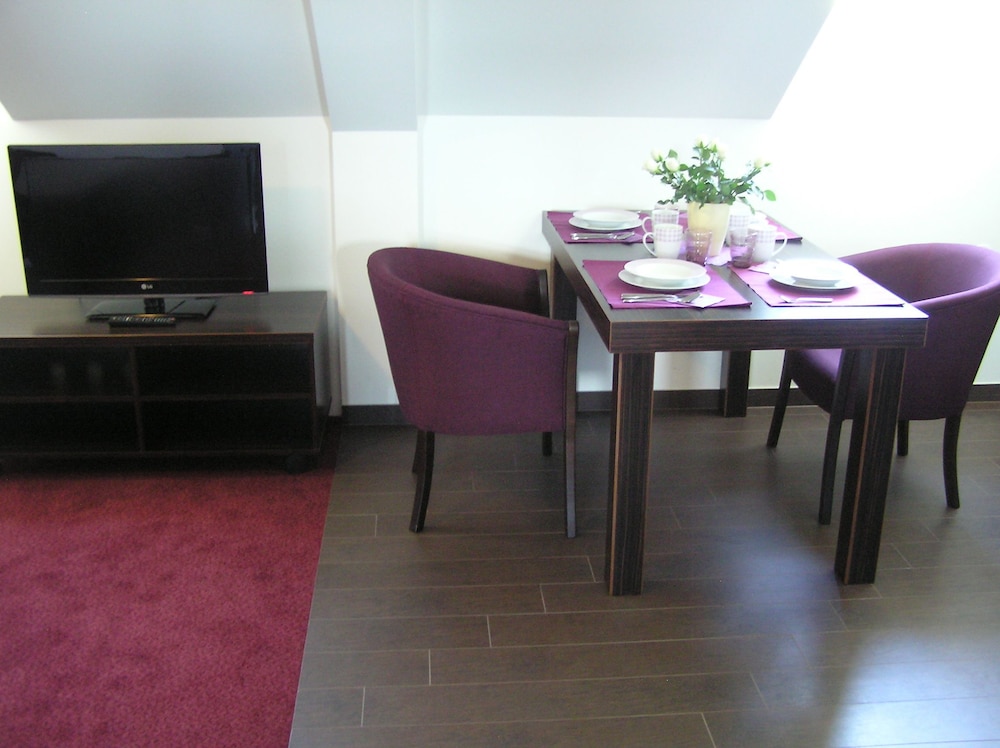 Comfort Apartment (Kitchen) photo 3