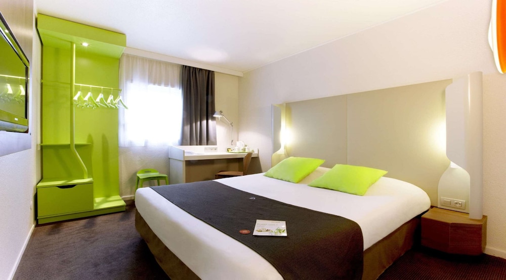 Standard Room, Multiple Beds photo 2