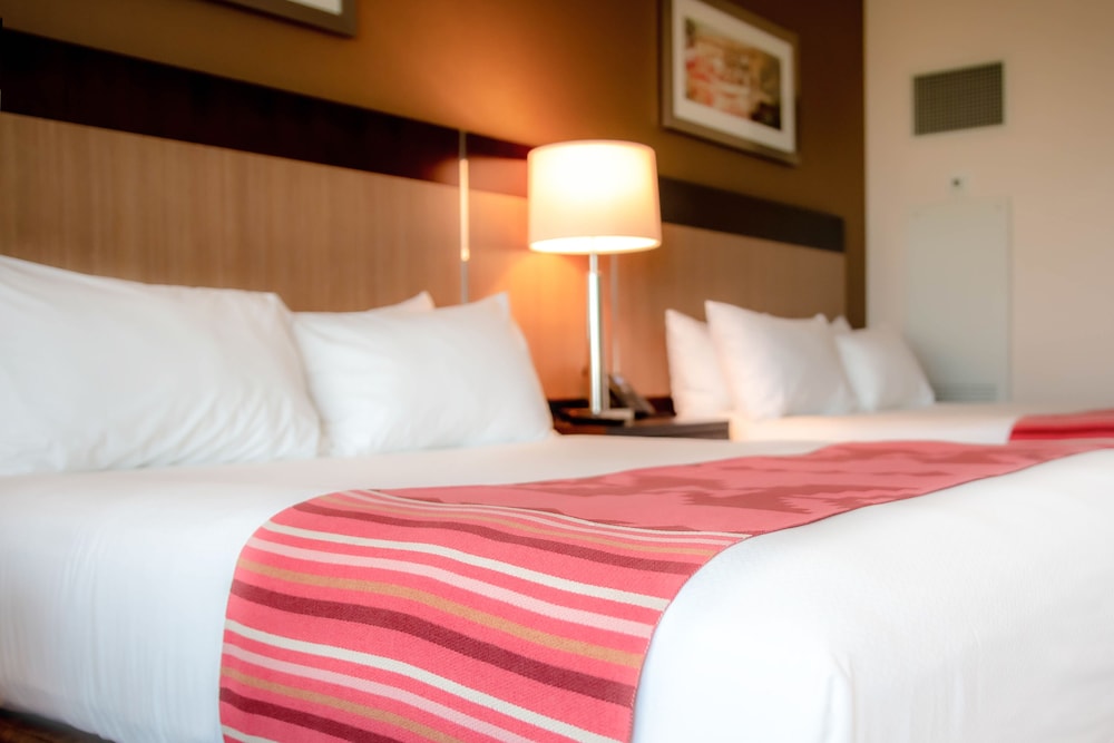 Deluxe Room, 2 Queen Beds