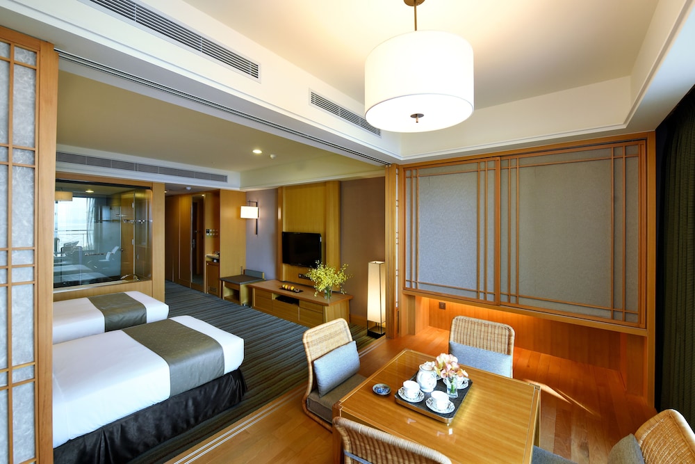 Sea View Japanese Style Twin Room - Photo 6