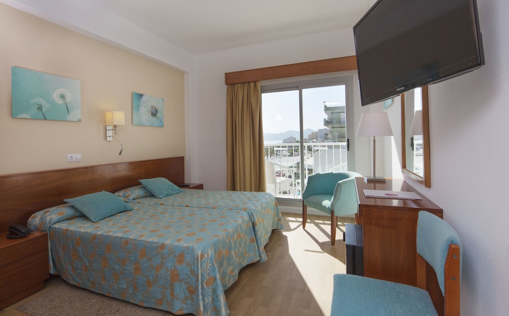 Double Room, Balcony, Partial Sea View - Photo 9