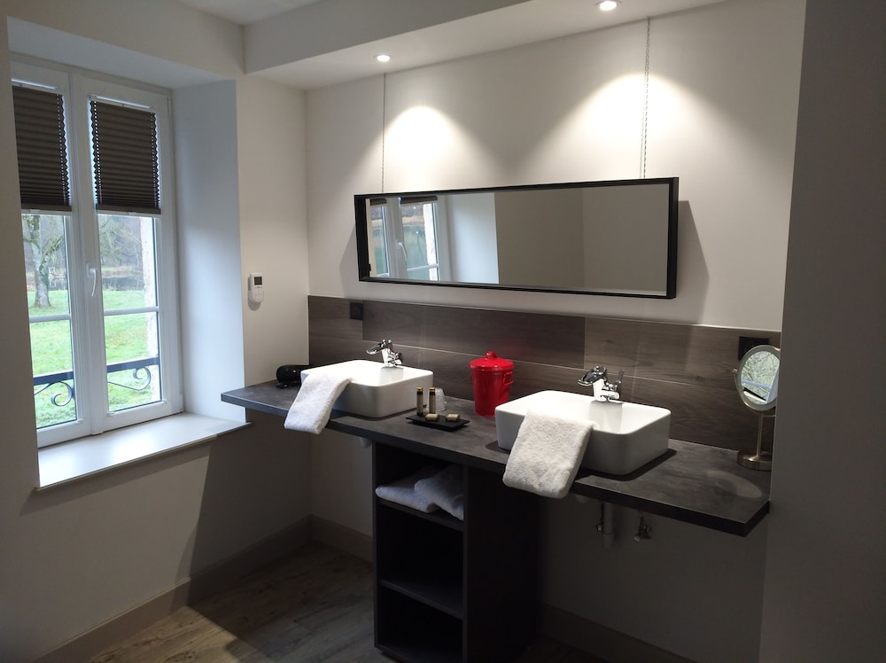 Deluxe Triple Room photo 3