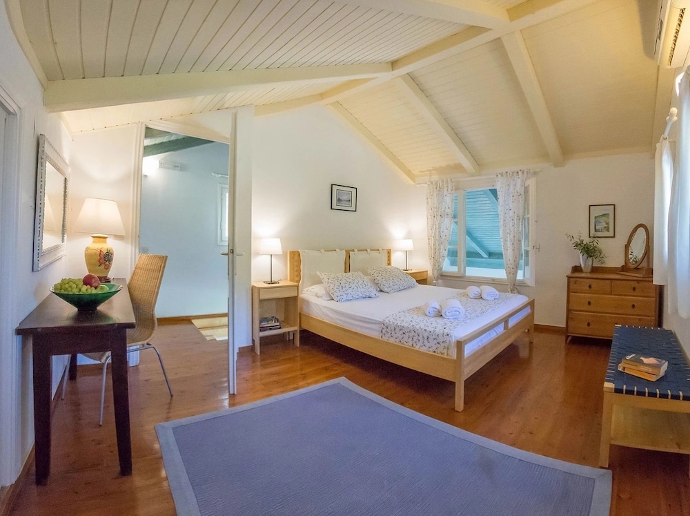 Comfort Villa, 2 Bedrooms (Thalia) photo 1