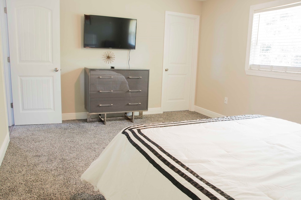 House, 3 Bedrooms photo 1