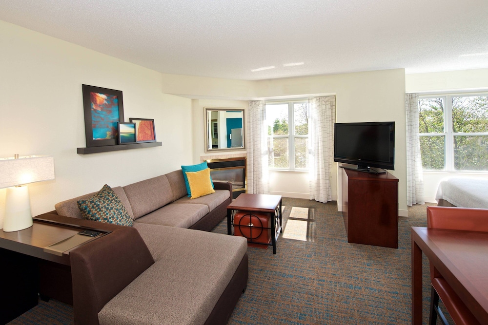 Suite, 1 Bedroom (Mobility Accessible, Tub) photo 2