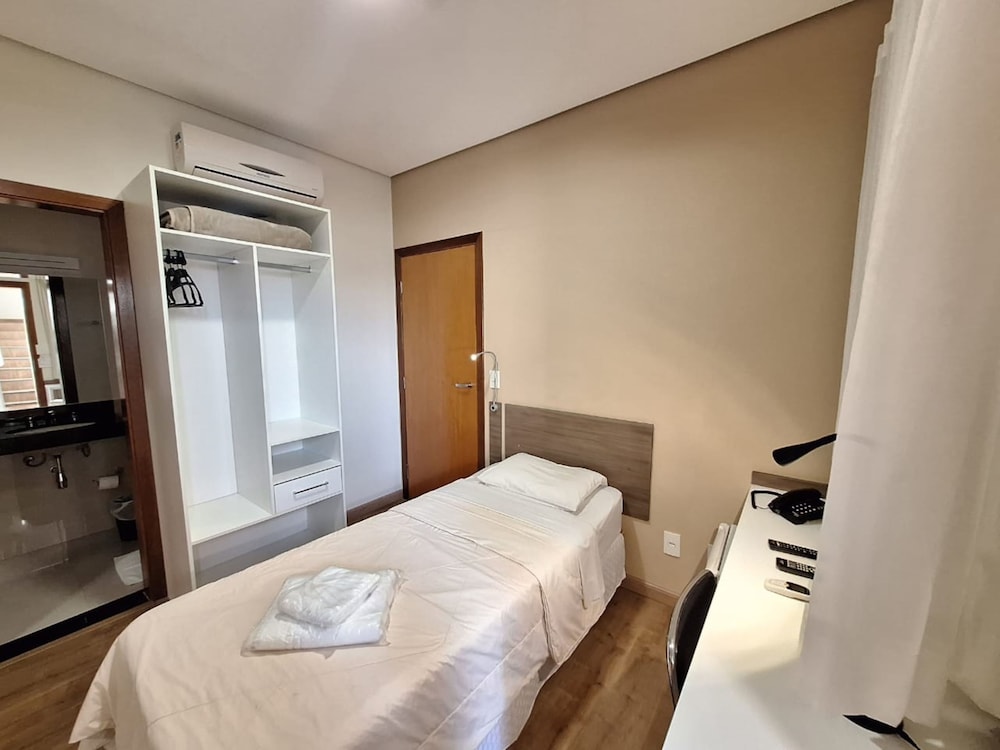 Superior Room, 1 Twin Bed photo 3