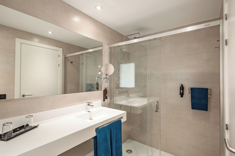 Classic Studio Suite (2 adults) thumbnail 5