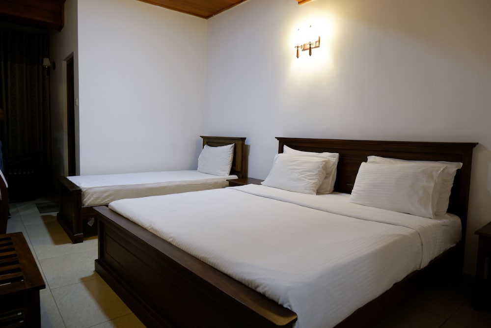 Standard Room photo 2