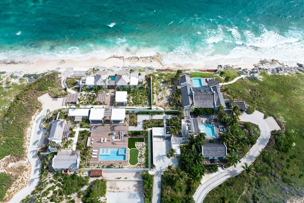 Luxury Villa, 10 Bedrooms, Private Pool, Oceanfront (dream Estate)