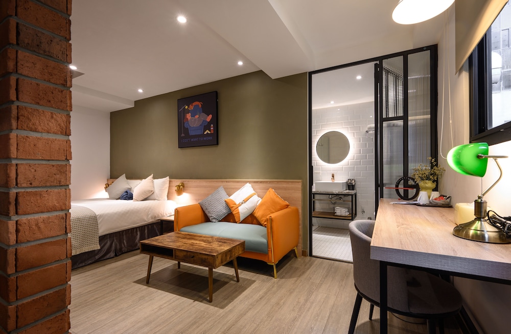 Executive Room