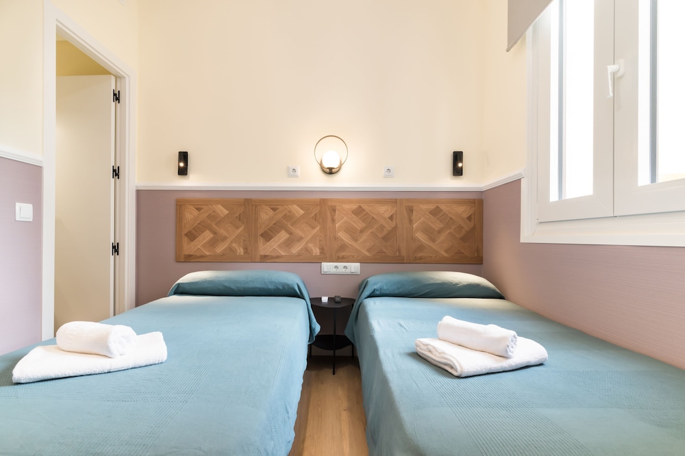 Standard Twin Room, 1 Bedroom photo 3