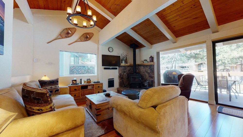 Condo, 2 Queen Beds, Patio, Mountain View (Villa De Los Pinos)