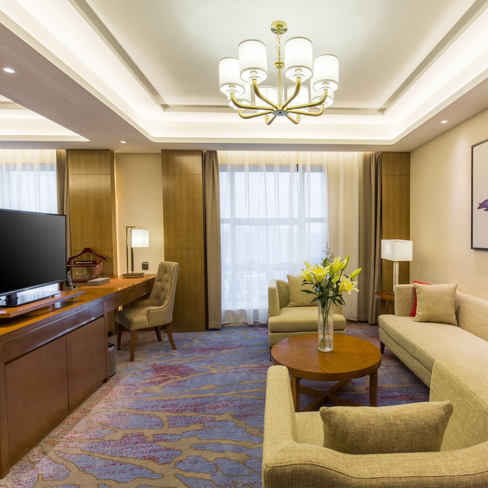 Executive Suite King Room photo 2