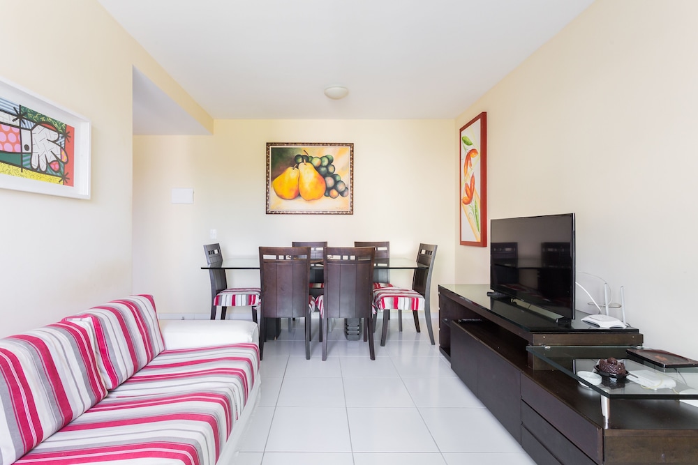Family Apartment photo 2