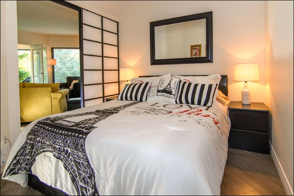 Panoramic Condo, 1 Bedroom, Mountain View (Condo Mont Sainte-Anne, 2017) photo 1