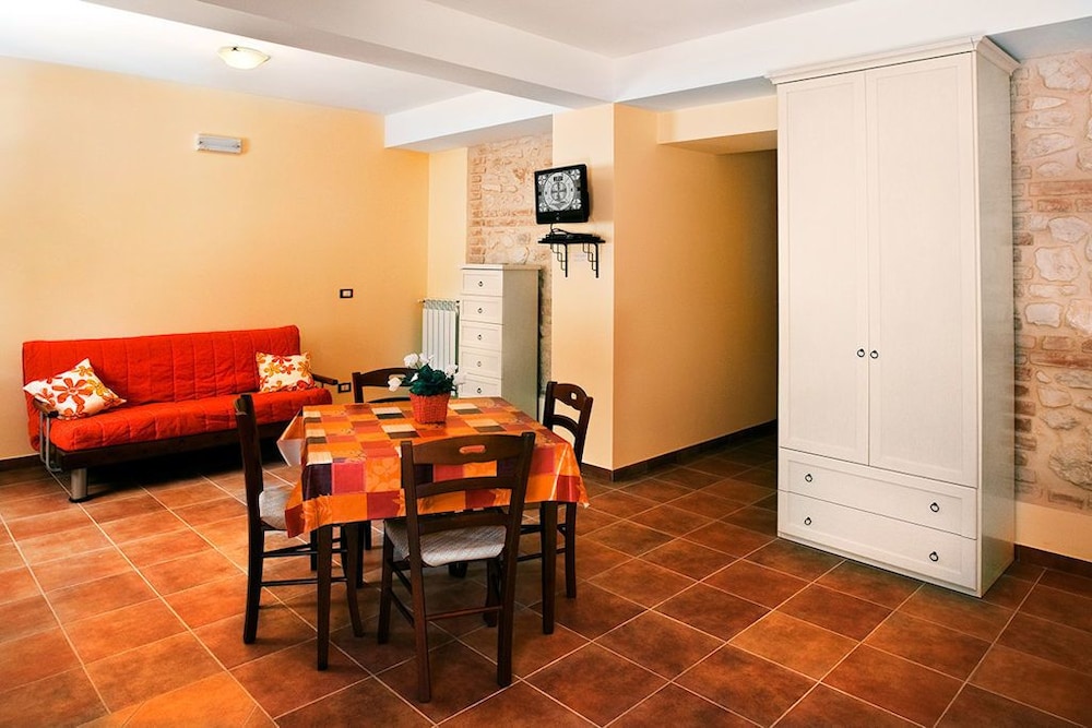 Family Studio, 1 Bedroom (Le Conifere) photo 1