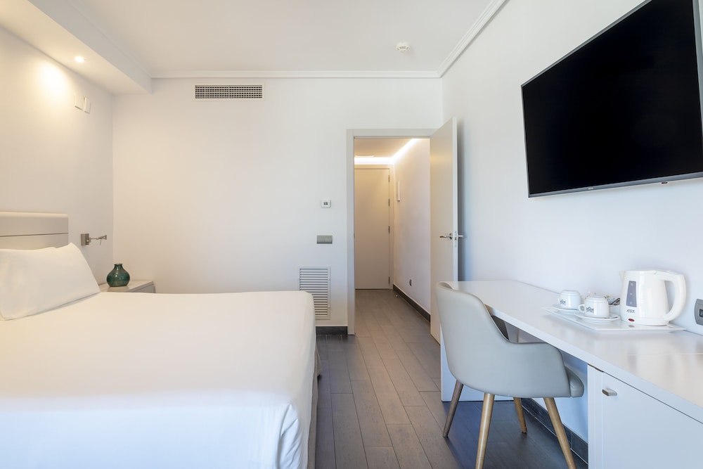 The Innside Room Harbour View - Photo 1