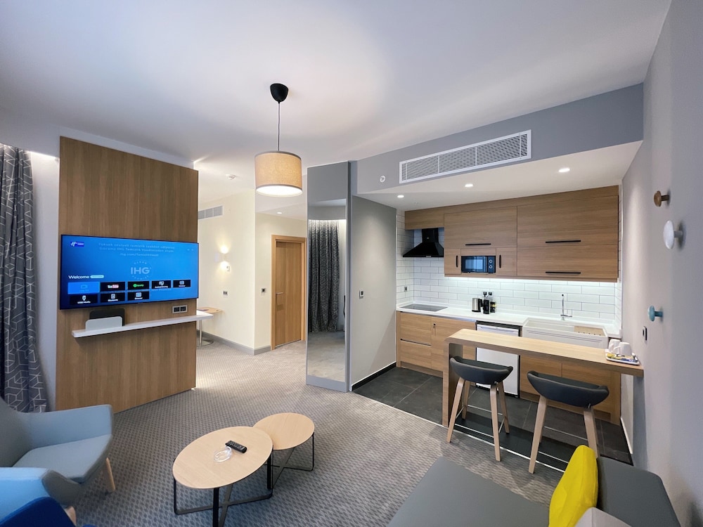 Suite, 1 Bedroom, Kitchenette (Free Breakfast) photo 1