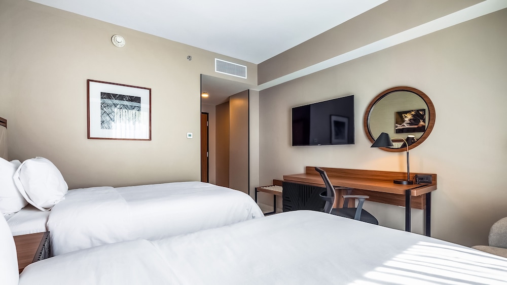 Twin Room, 2 Twin Beds, Refrigerator