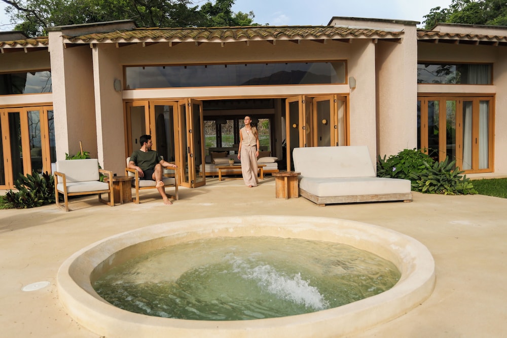 Grand Villa photo 1