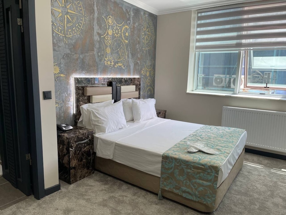 Economy Double Room photo 1