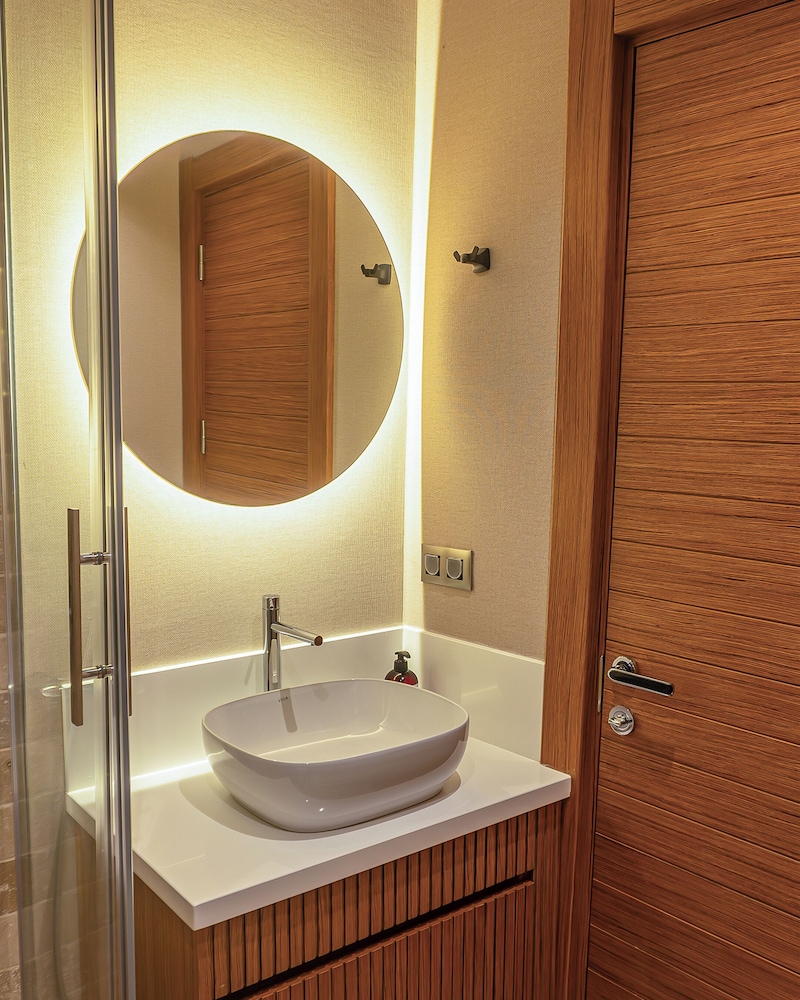 Suite Room