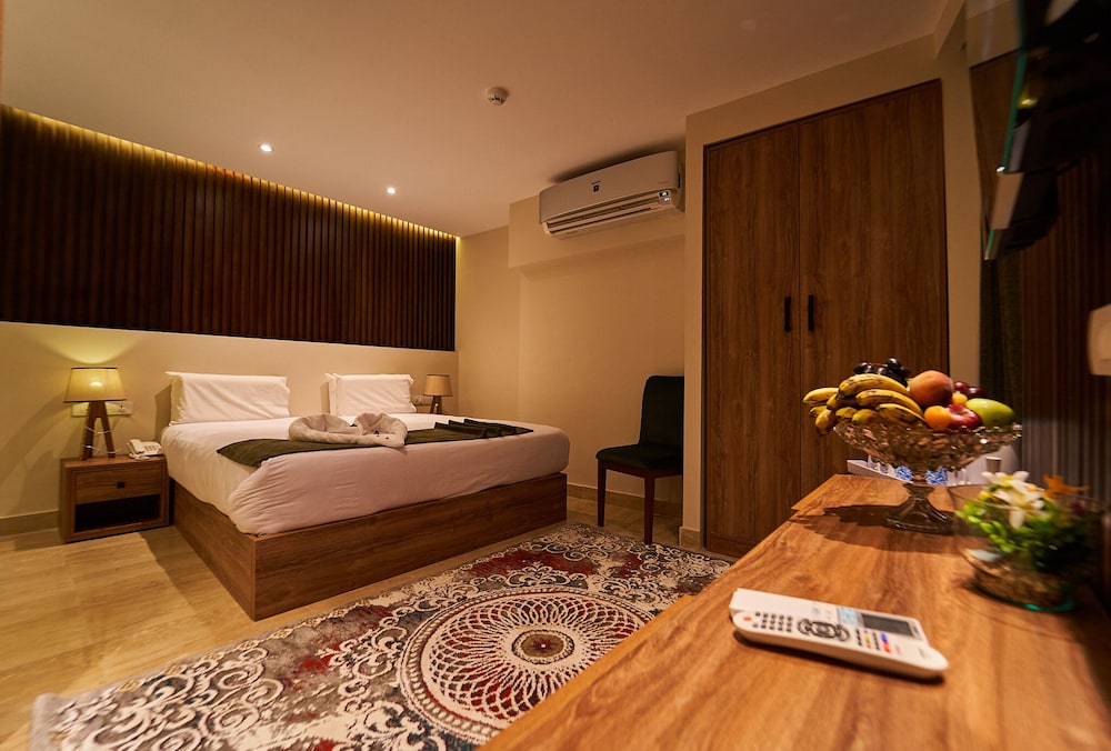 Standard Double or Twin Room photo 3