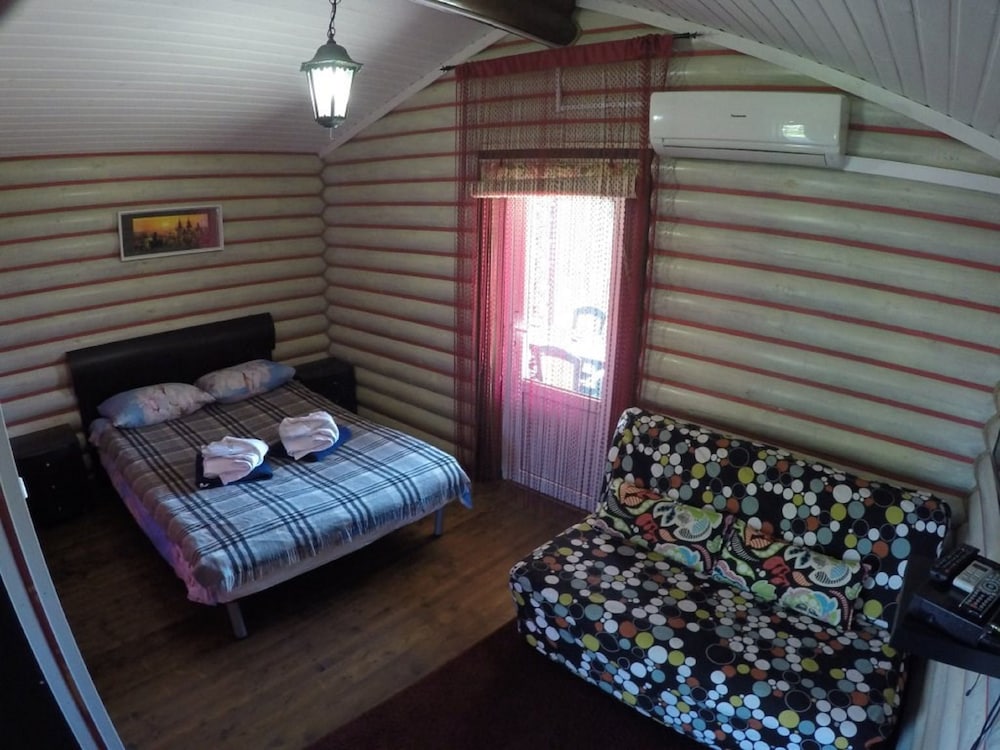 Standard Cabin photo 3