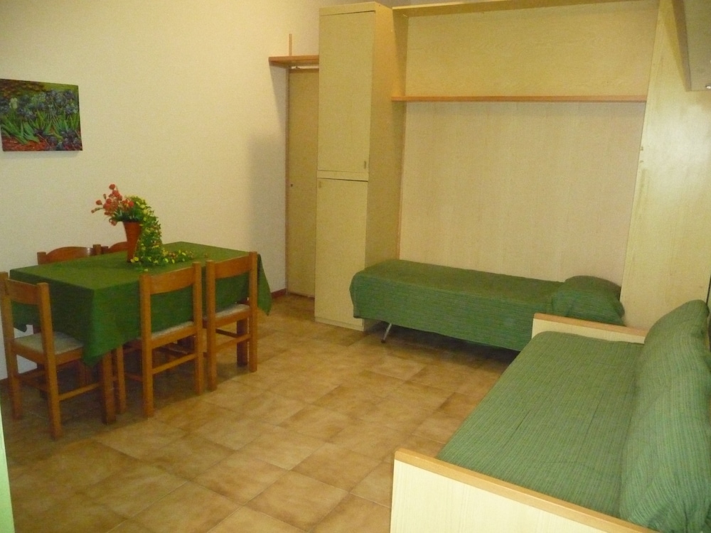Quadruple Room photo 2