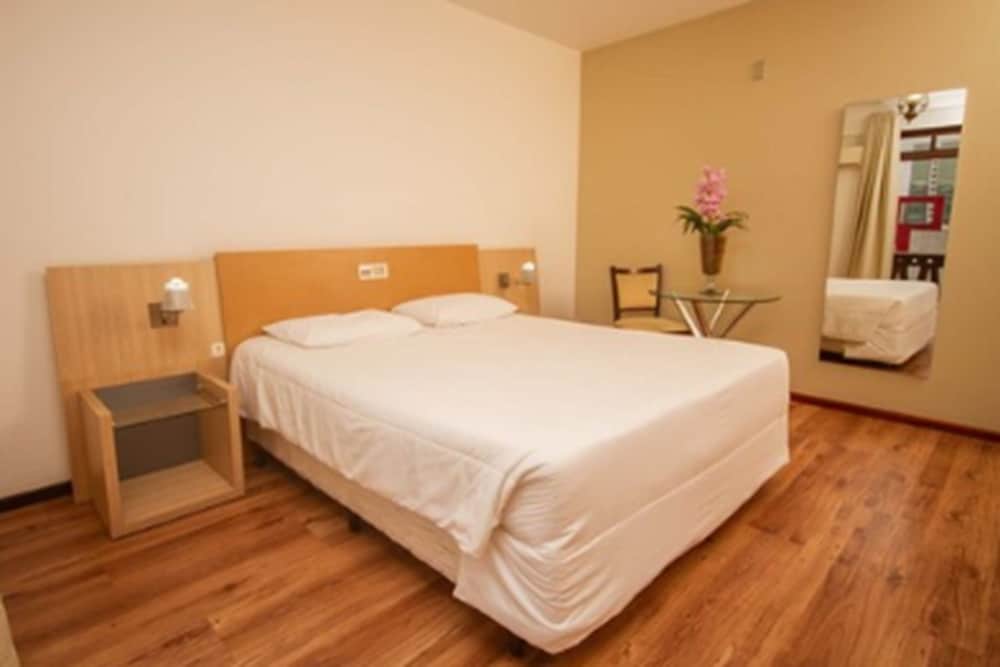 Standard Room, 1 Double Bed photo 3