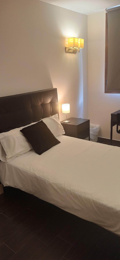 Habitación Sencilla Básica, 1 Dormitorio