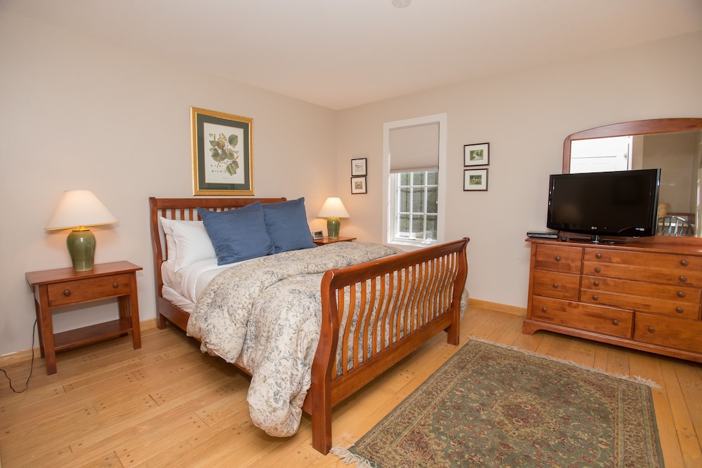 Standard Room (Resort Home 580A)