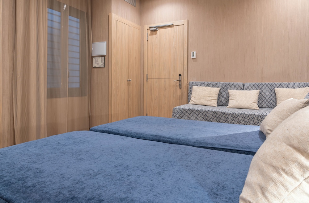Triple Room photo 3