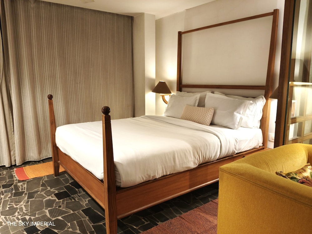 Superior Quadruple Room - Photo 17