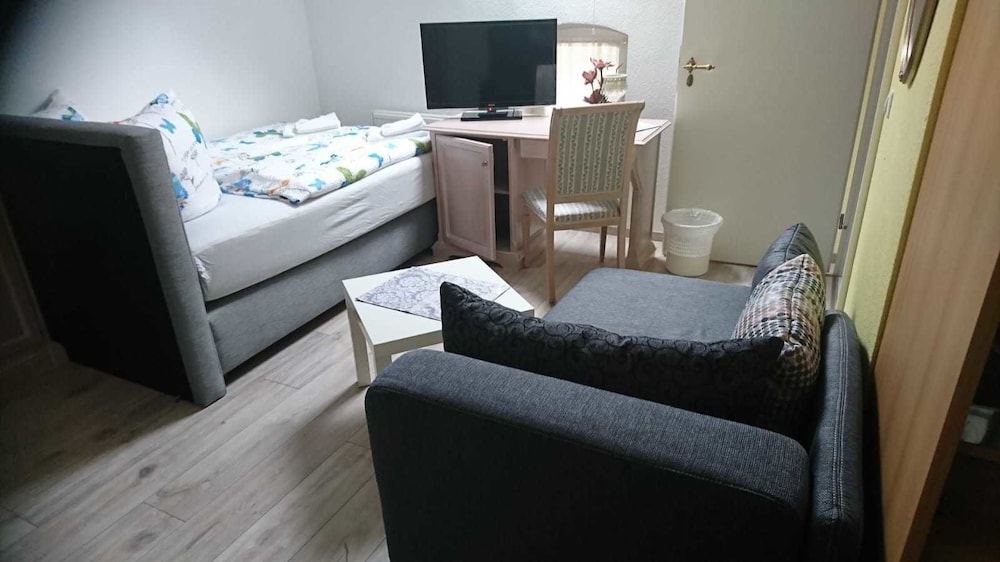 small Apartment photo 1