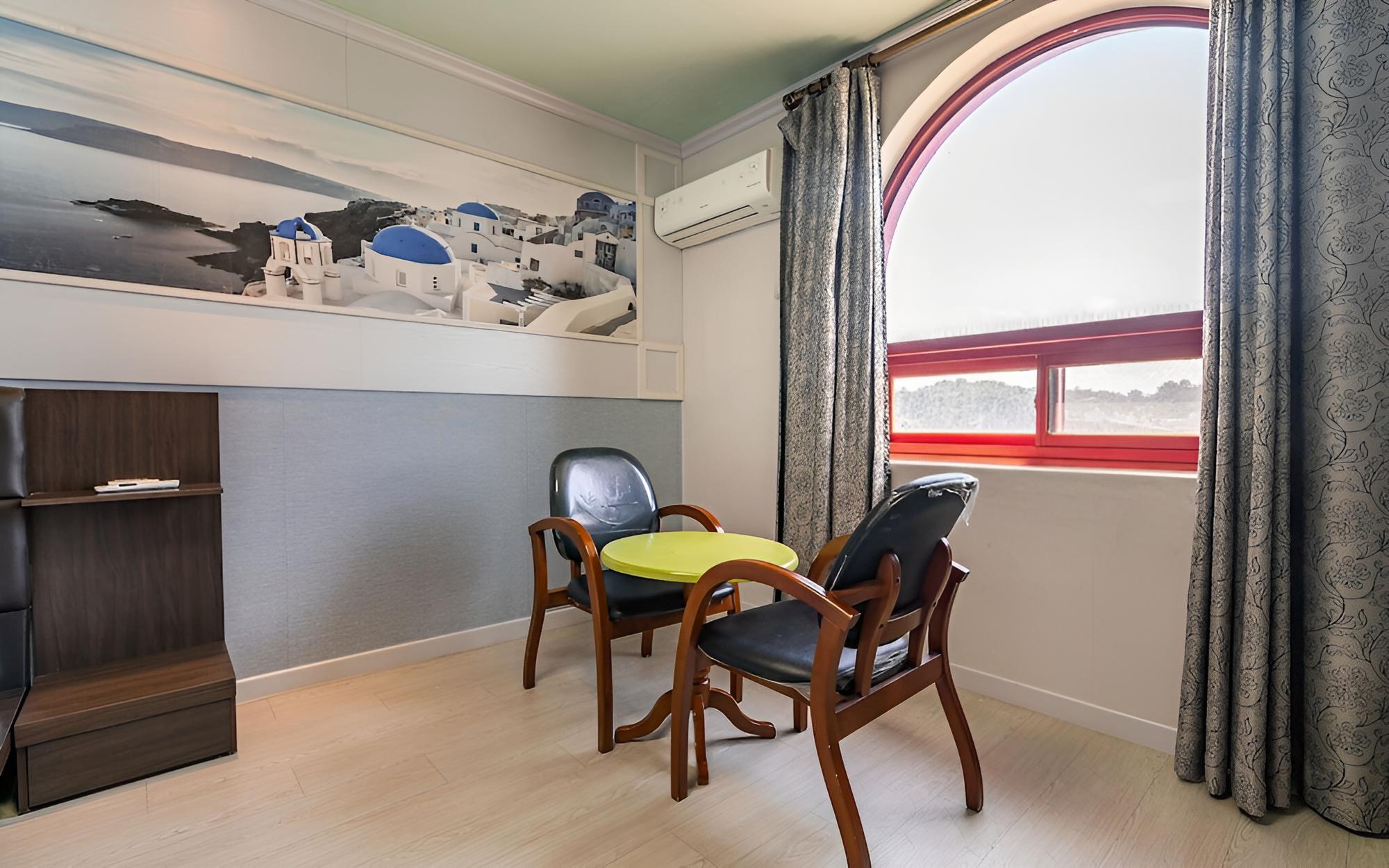 Room (Double) - Photo 5