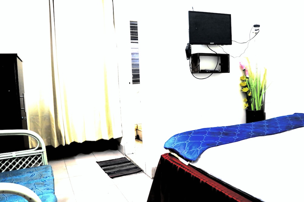 Basic Double Room photo 3