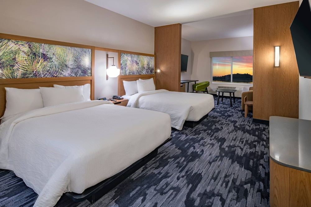 Suite, Multiple Beds, Lake View - Photo 1