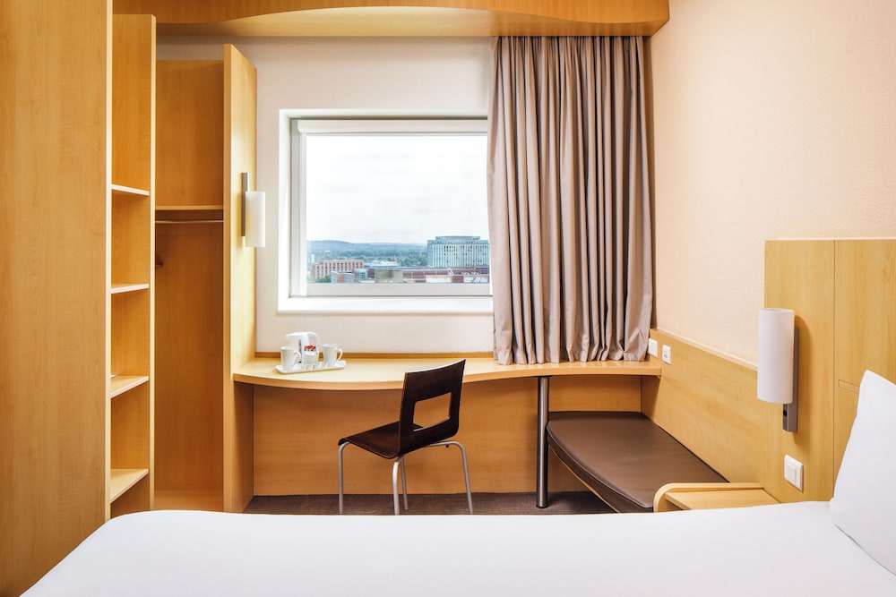 Room, 1 Double Bed - Photo 3