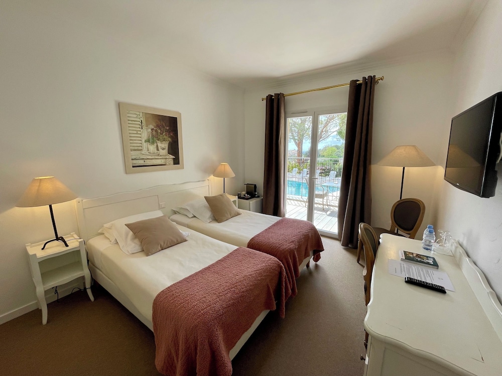 Chambre Double vue Piscine - Photo 5