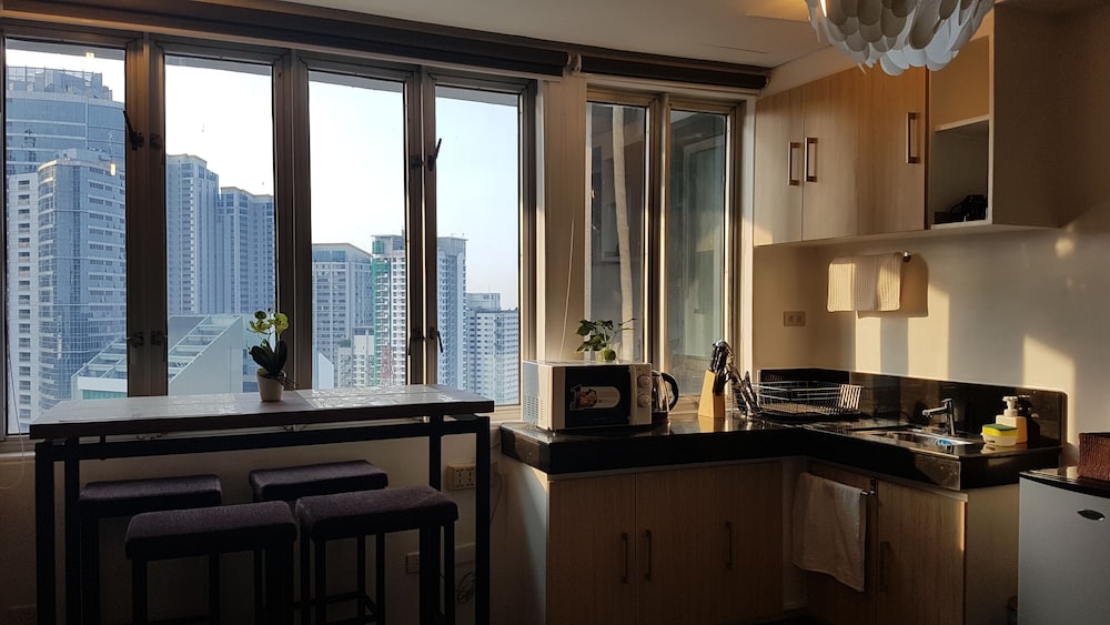 1 Bedroom Unit photo 2