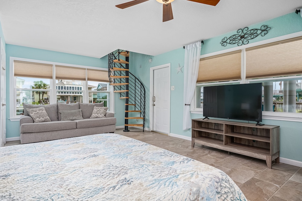 House (3 Bedrooms) photo 2