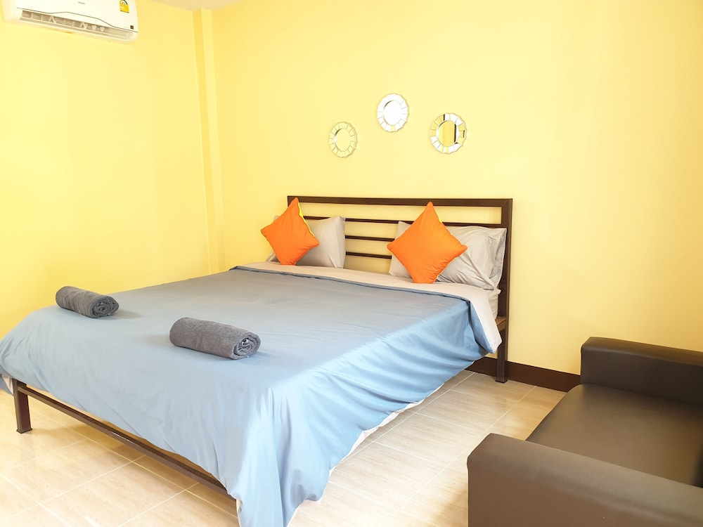 Standard Double Room - Photo 22