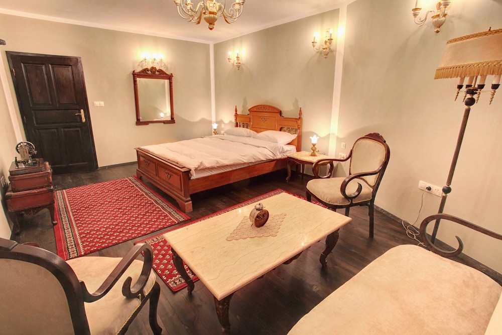 Economy Double Room, Ground Floor - Photo 2